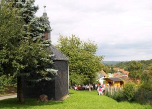 Festplatz mit Glockenhaus